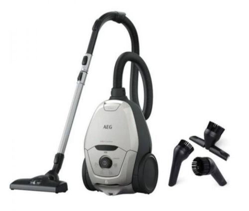 Aspiradora con bolsa AEG Compacta 600W Blanca VS8212MG