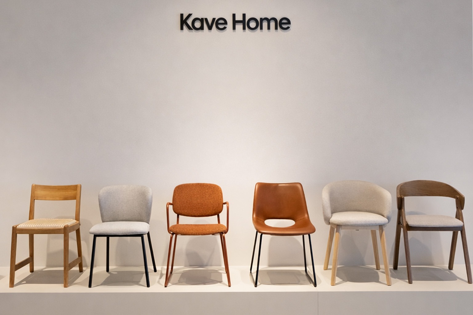 Sillas Kave Home modernas y elegantes para comedor y cocina Sillas de comedor de diseño Kave Home en distintos estilos y materiales para interior moderno
